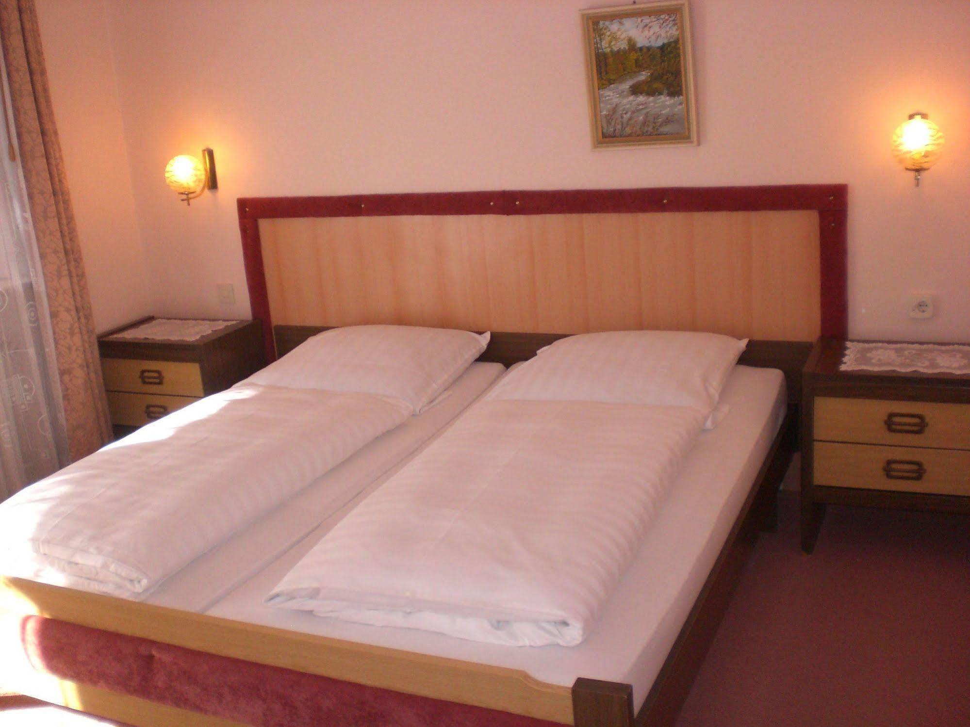 Hotel Pension Bluechersruh Bad Berneck im Fichtelgebirge Exterior foto